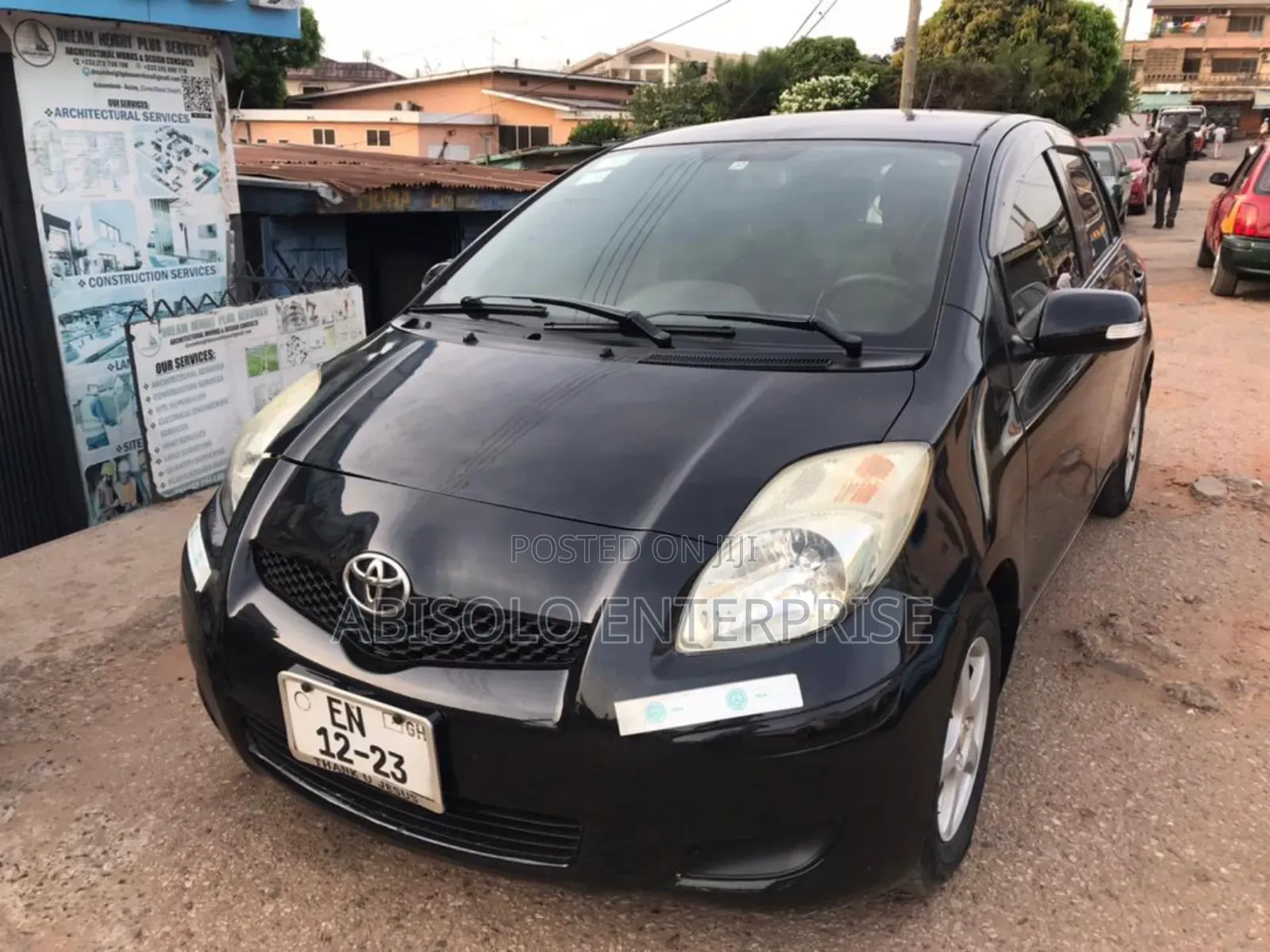 Toyota Vitz 1.0 FWD 5dr 2010 Black