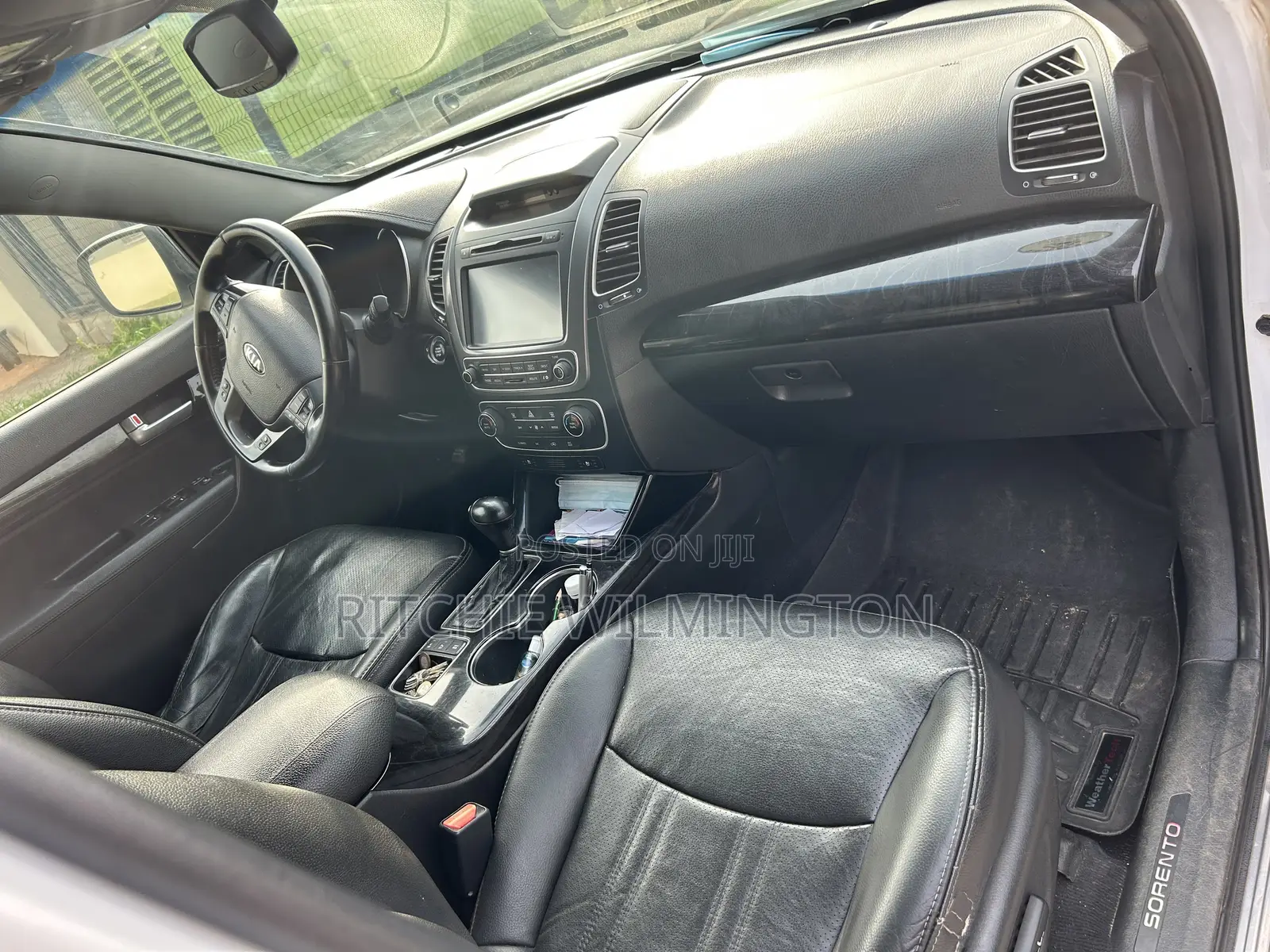 Kia Sorento Limited 4dr SUV (3.3L 6cyl 6A) 2015 White