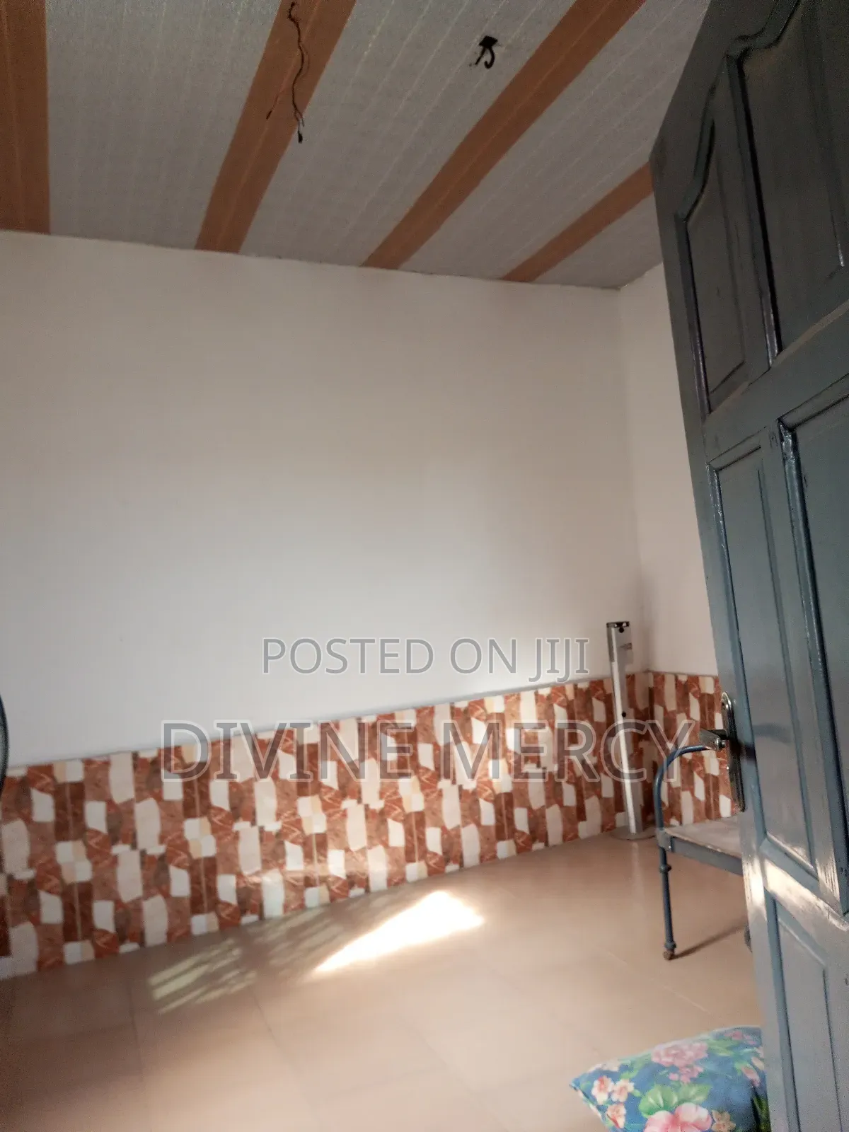 1bdrm Apartment in Tuba, Awutu Senya East Municipal for rent
