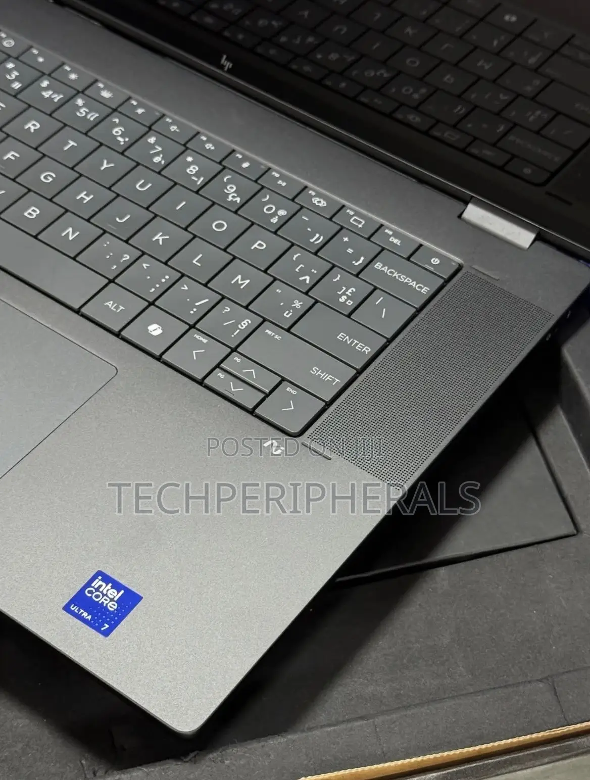 New Laptop HP OmniBook X Flip 16" 16GB Intel Core Ultra 7 SSD 1T