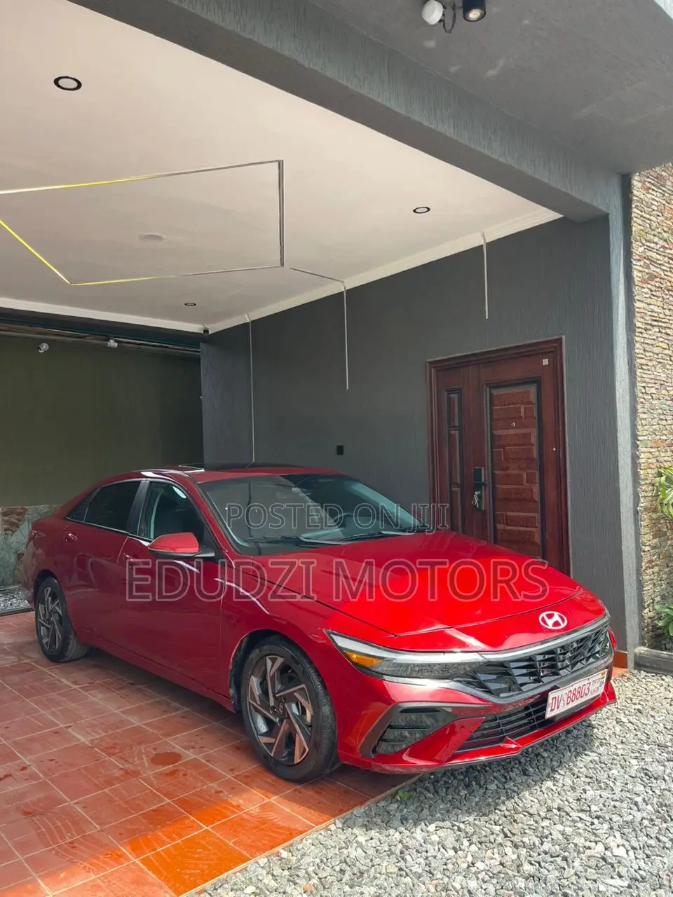 Hyundai Elantra Limited IVT 2025 Red