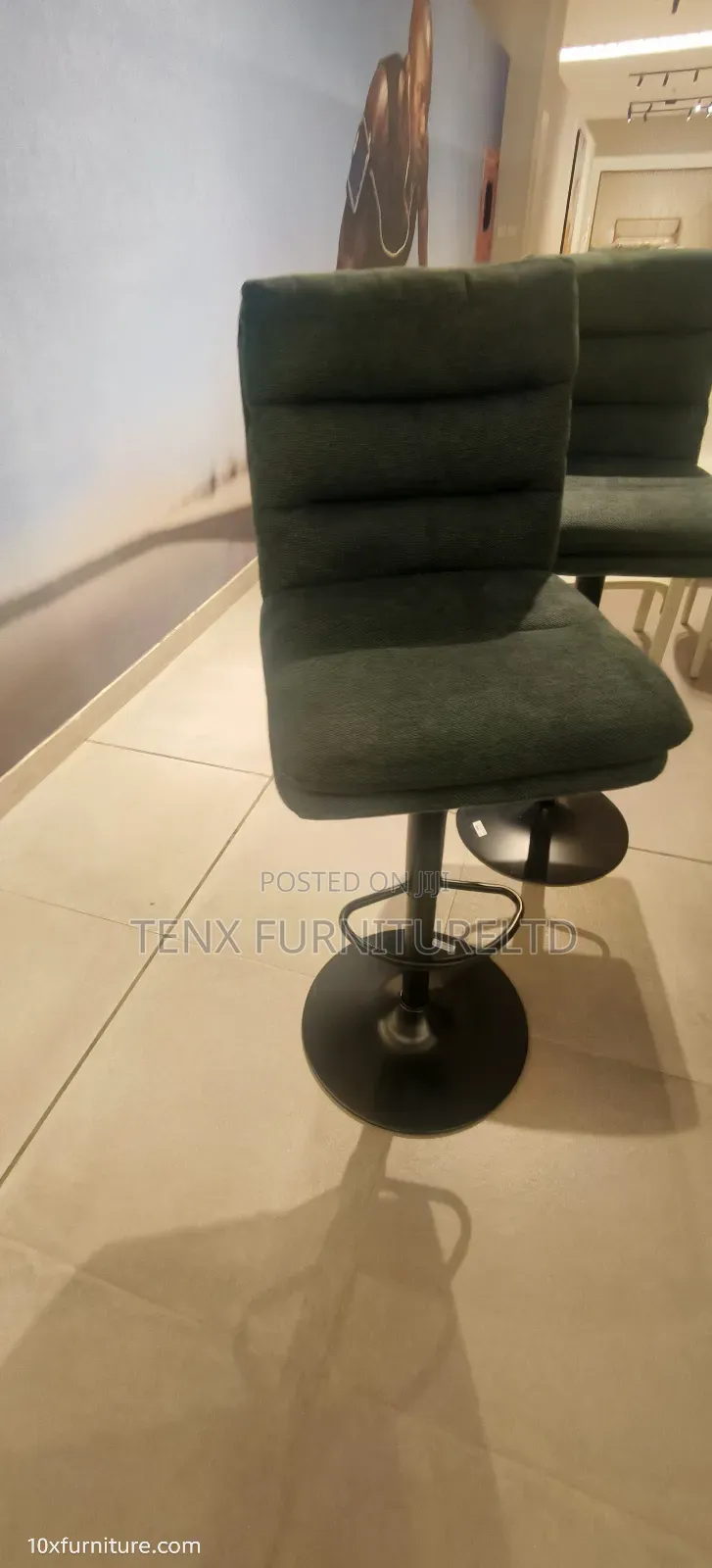 Bar Stool (Greener Seat)