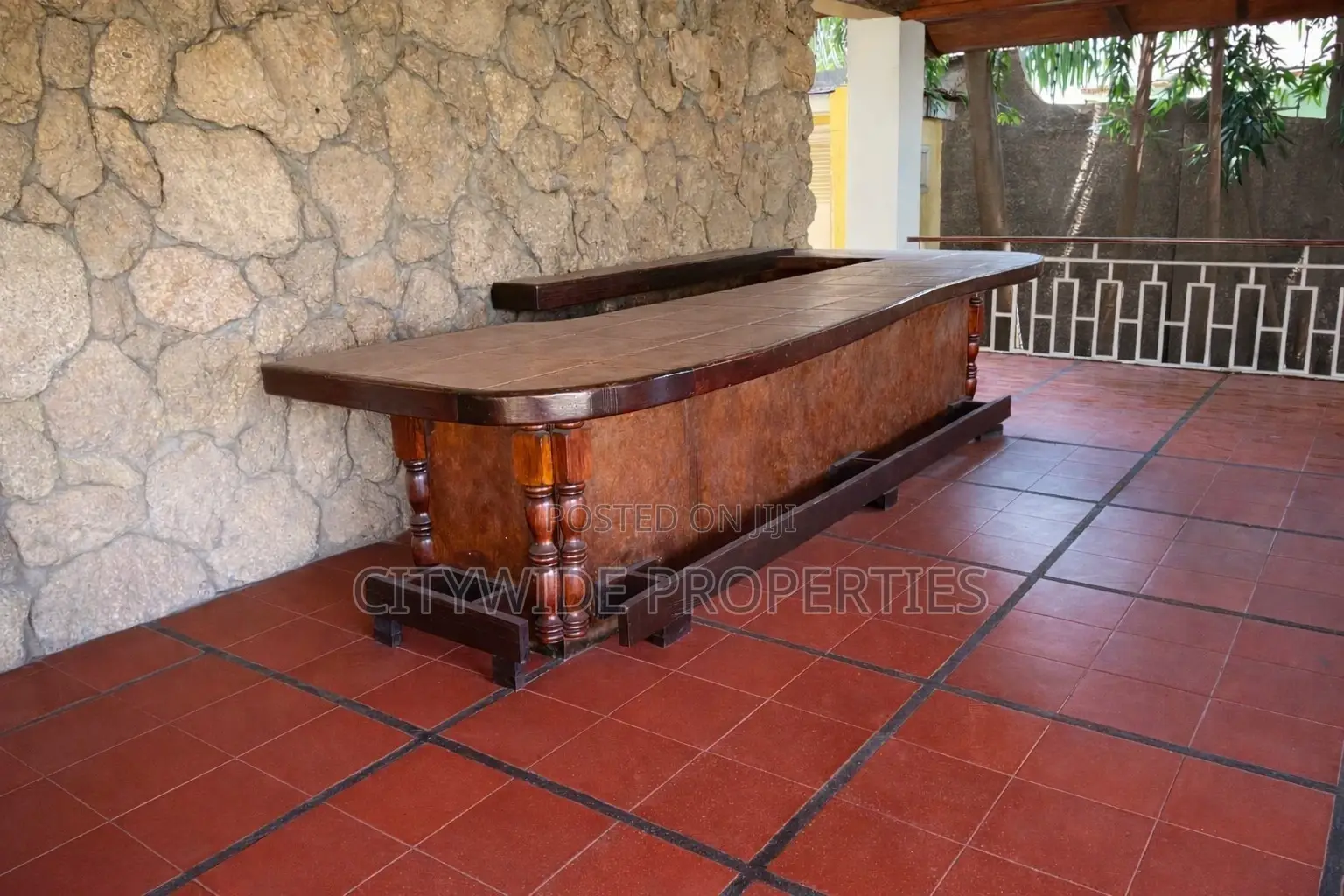 4bdrm House in Dzorwulu for sale