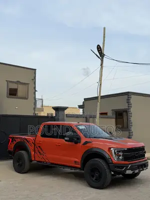 Ford F-150 Raptor 2023 Orange