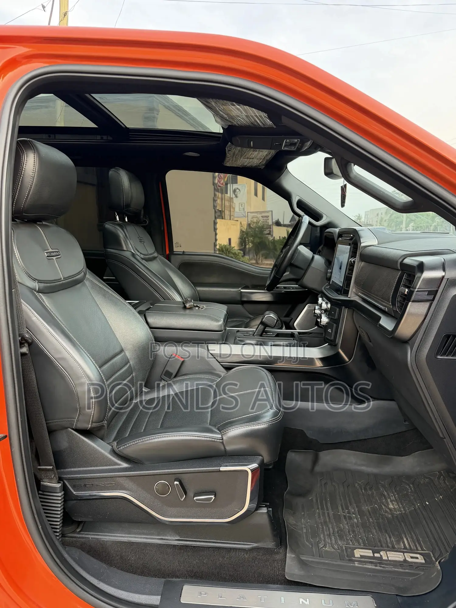 Ford F-150 Raptor 2023 Orange
