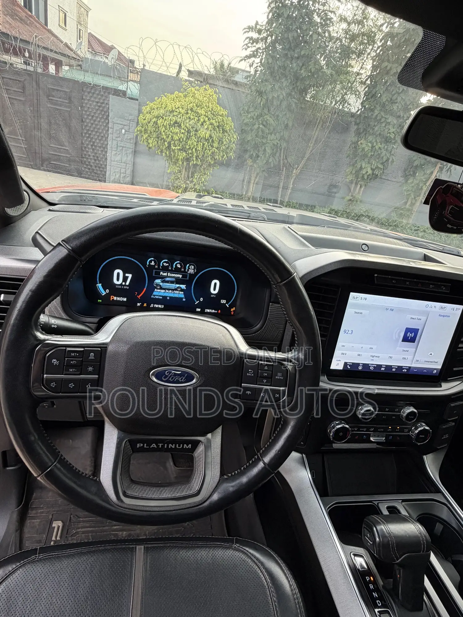 Ford F-150 Raptor 2023 Orange