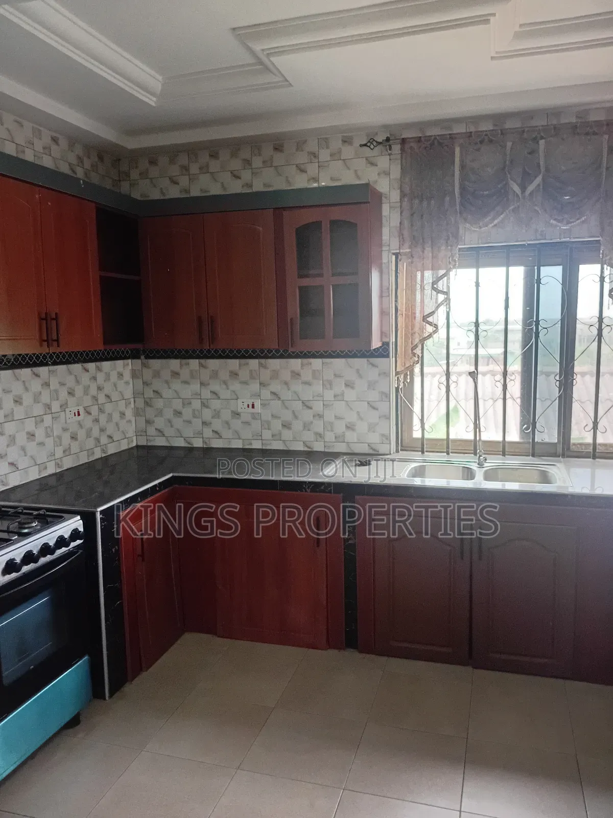 3bdrm Apartment in Classicpropertiesgh, Tetegu for rent
