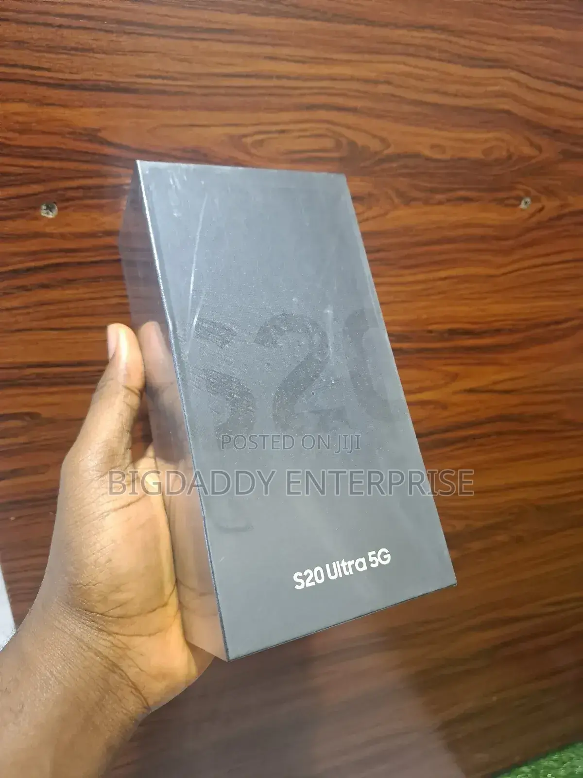 New Samsung Galaxy S20 Ultra 5G 128 GB Black