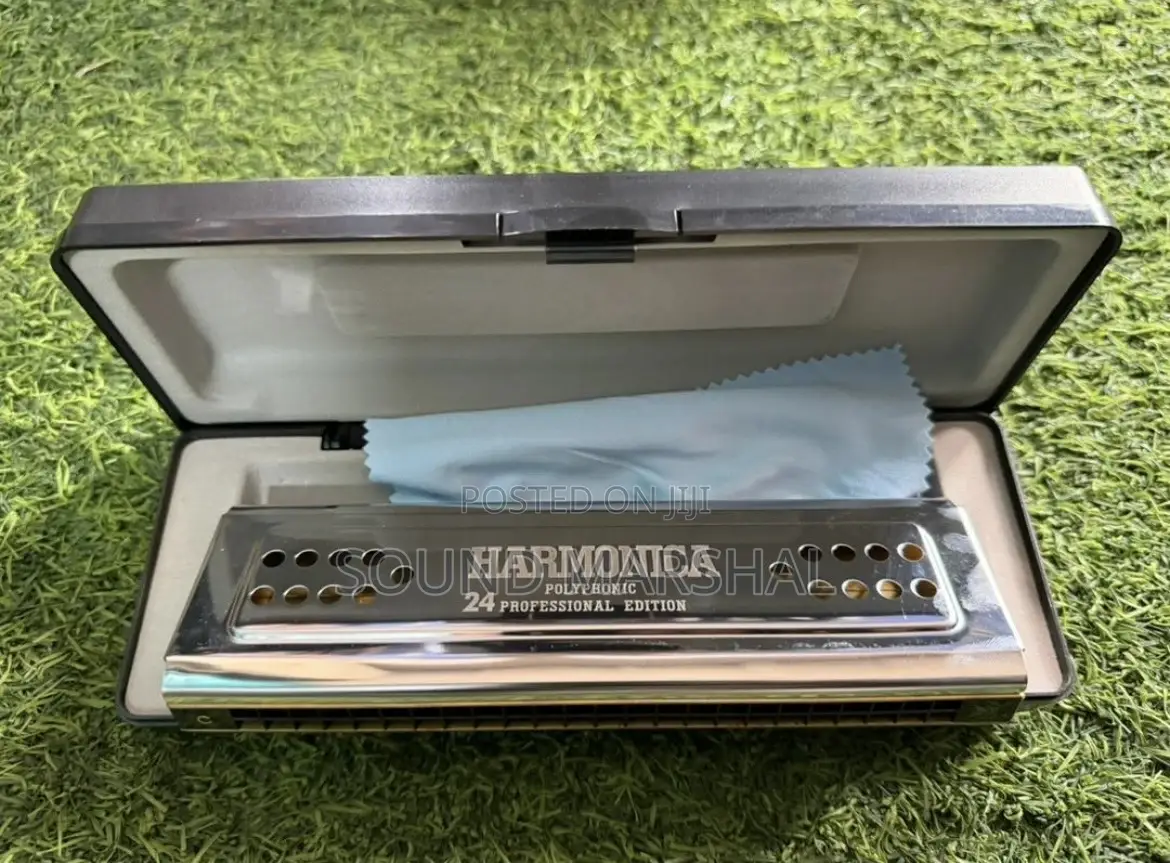 Harmonica 24 Holes