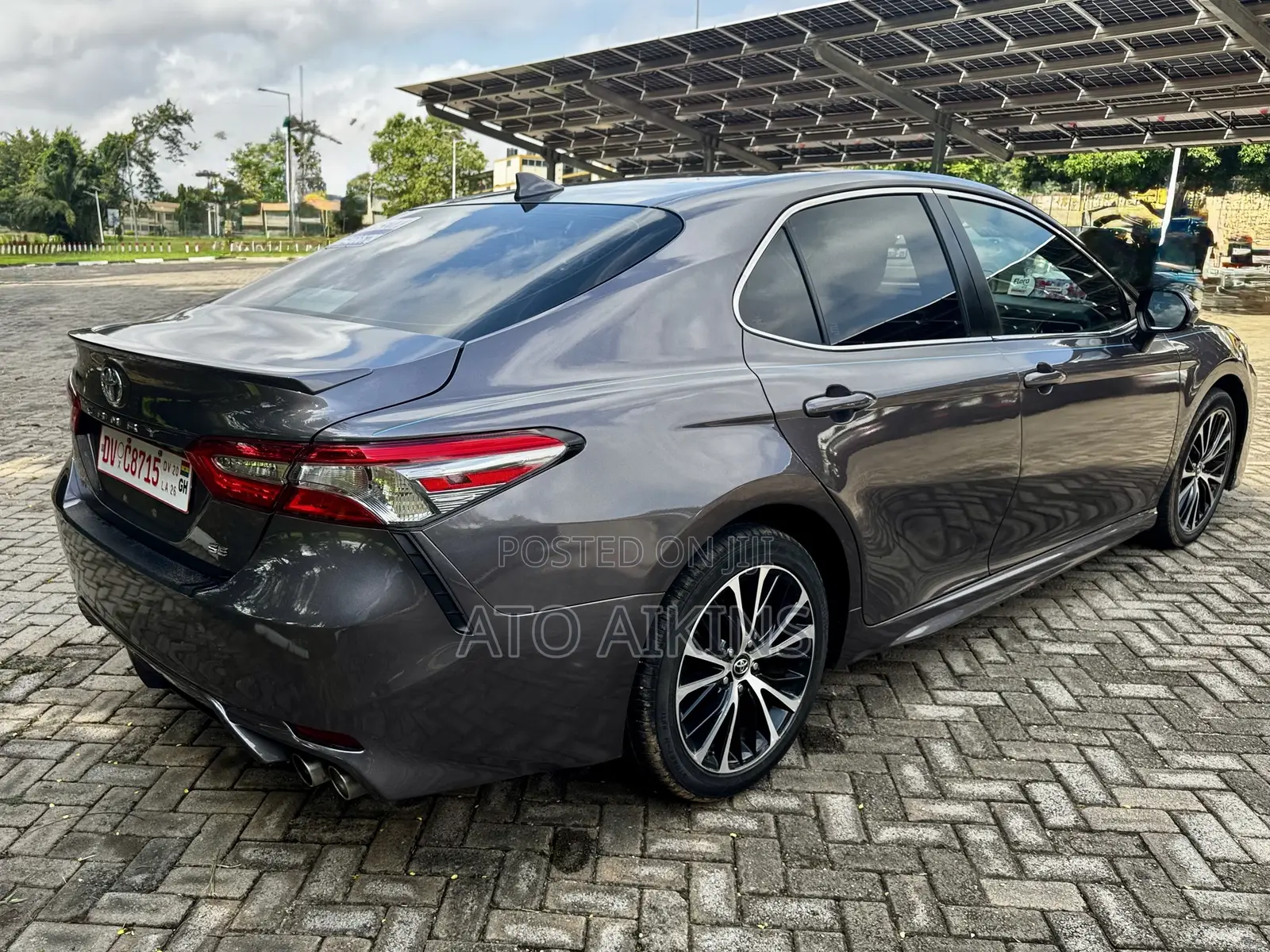 Toyota Camry SE (2.5L 4cyl 8A) 2019 Brown