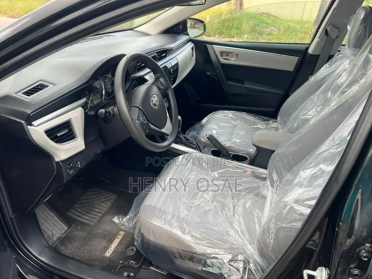 Toyota Corolla LE 4dr Sedan (1.8L 4cyl CVT) 2016 Black