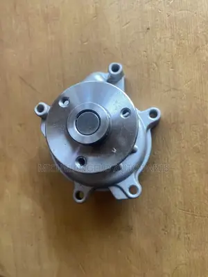 Water Pump Toyota Vitz 2sz 4 Plugs