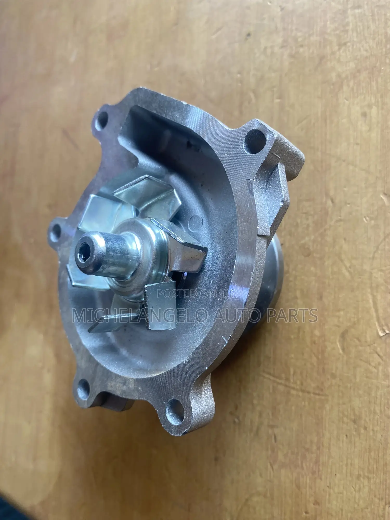 Water Pump Toyota Vitz 2sz 4 Plugs