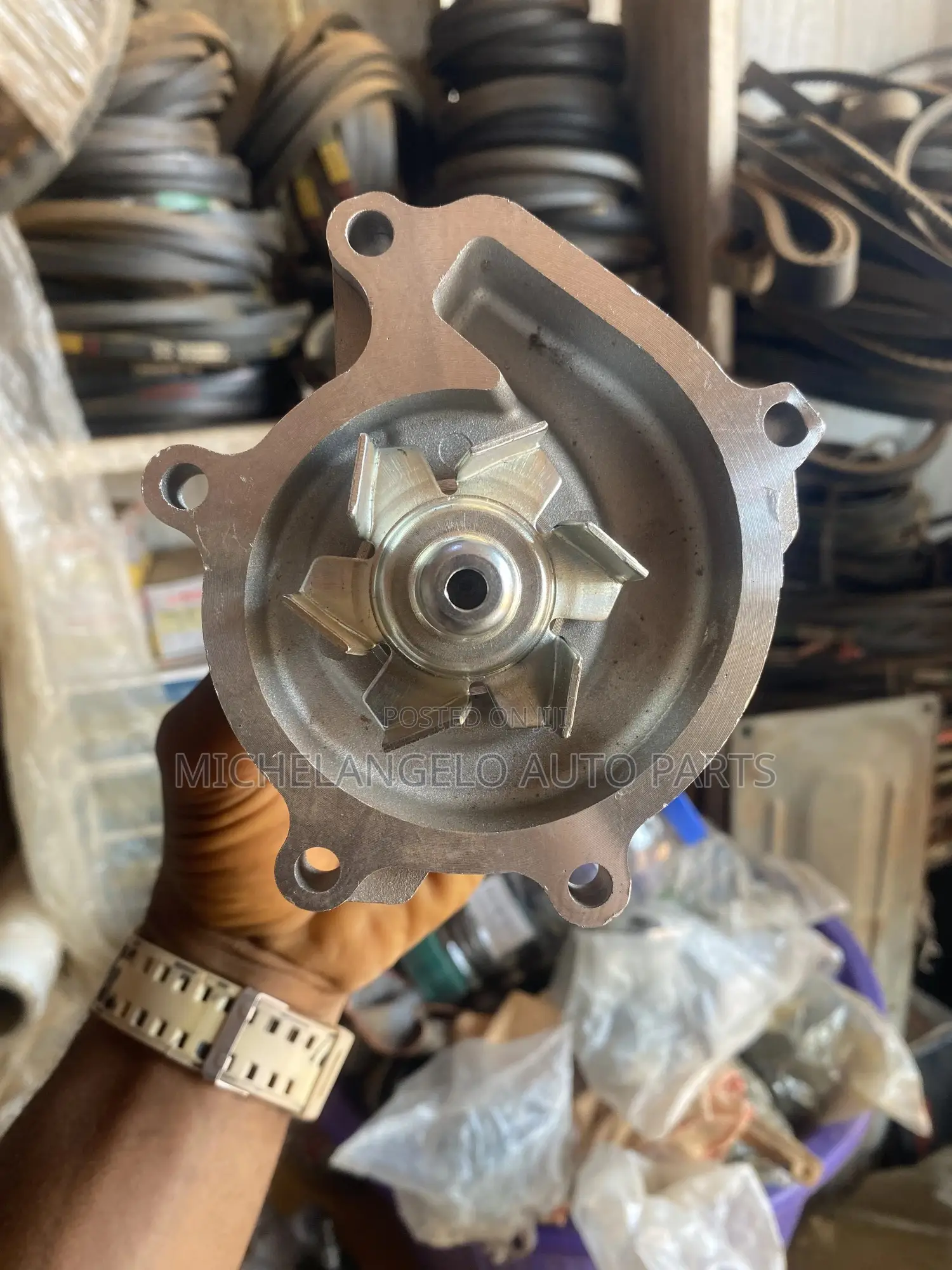 Water Pump Toyota Vitz 2sz 4 Plugs