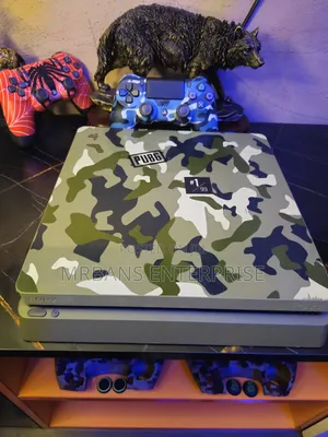 Ps4 Slim 1tb Jailbroken With 16 Games, 2 Controllers All Accessories