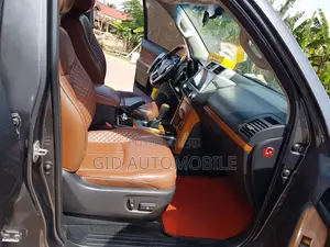 Toyota Land Cruiser Prado 2016 Gray