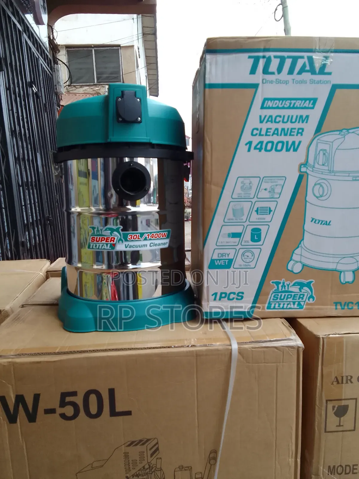Total Vacuum Cleaner 30l