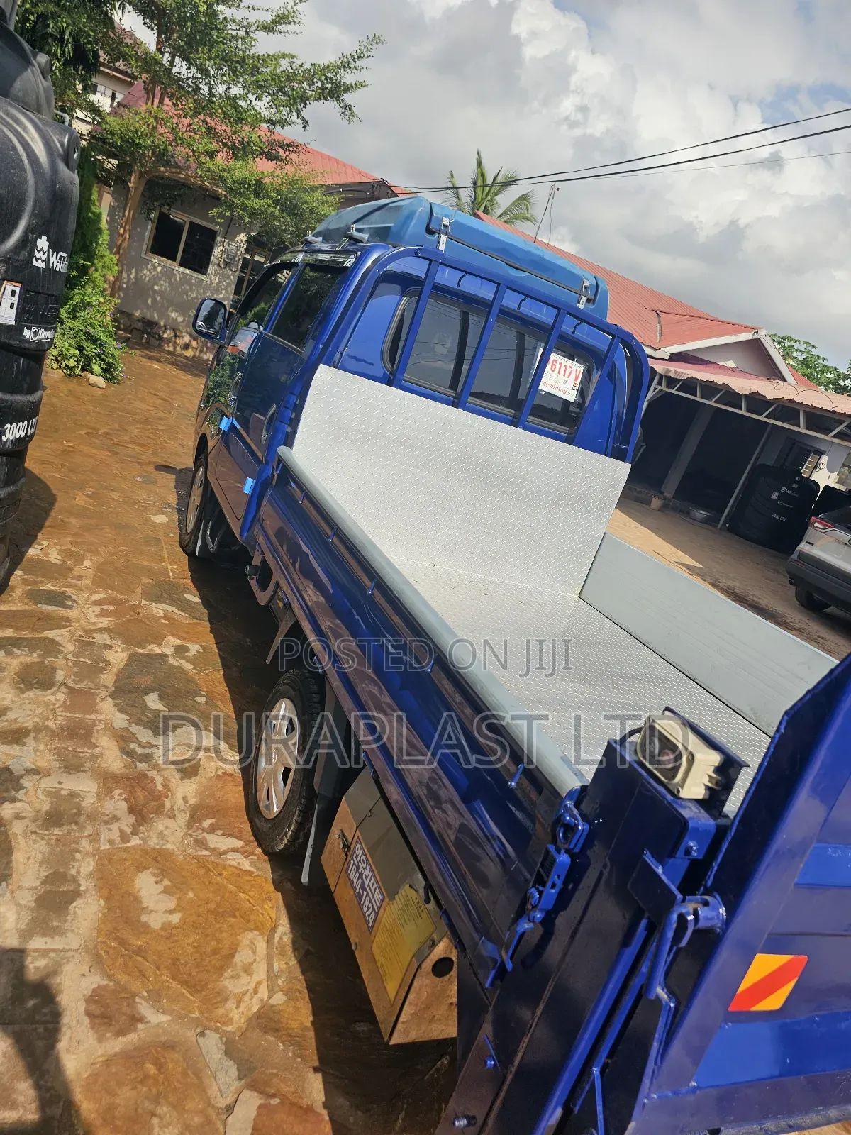 2019 Kia Bongo () 1.0 Ton, Extra Long Bucket,Double Decker. Automatic