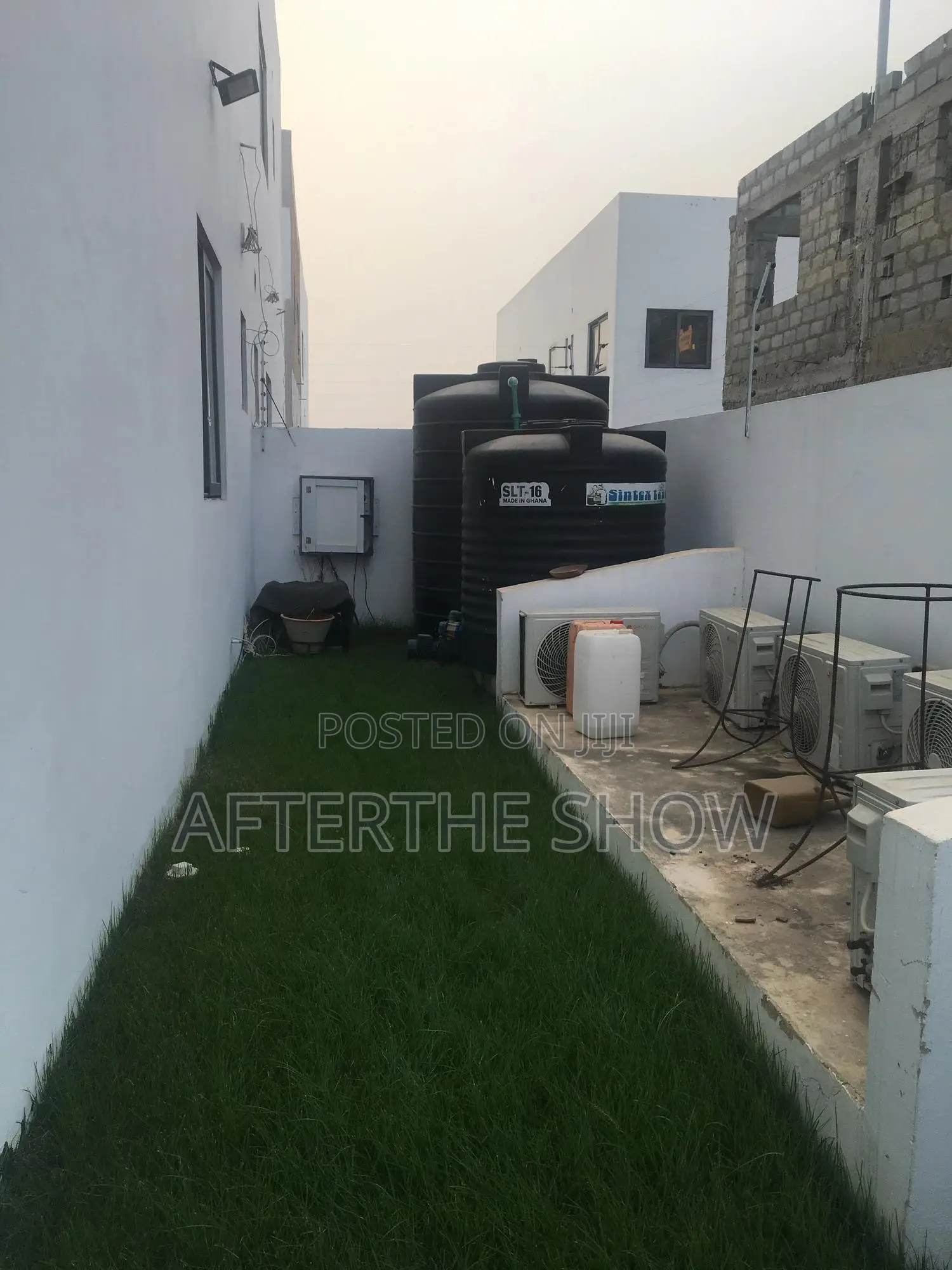 Furnished 3bdrm Duplex in Silicon Accra, School Junction for sale