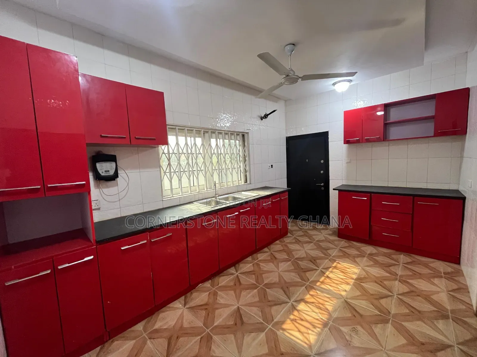 3bdrm House in Bawaleshie for rent