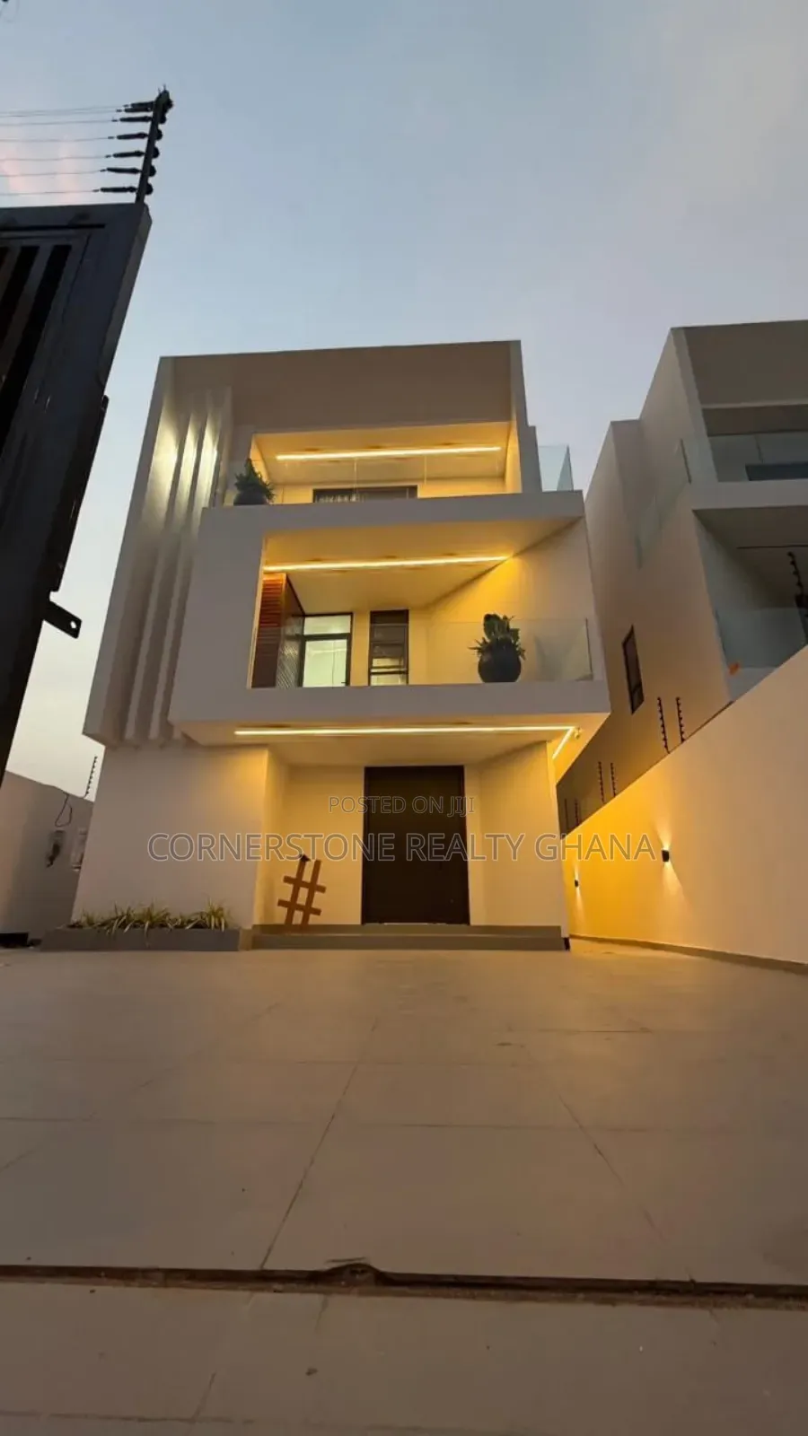 Furnished 4bdrm House in Ghana Link Area for sale