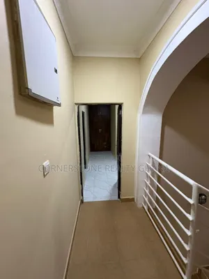 3bdrm House in Oyarifa Mall Area for rent