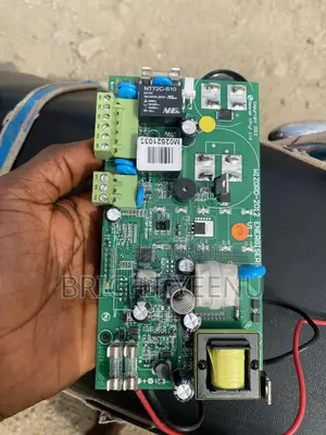 Merlin 4 Energizer Board