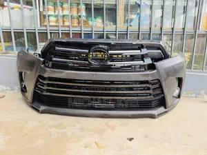 Toyota Highlander 18 Complete Front Bumper