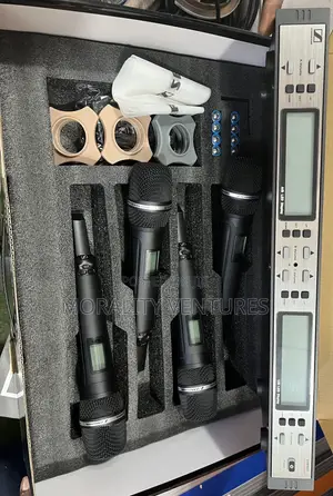 Sennheiser SKM 9900 Wireless Microphone System