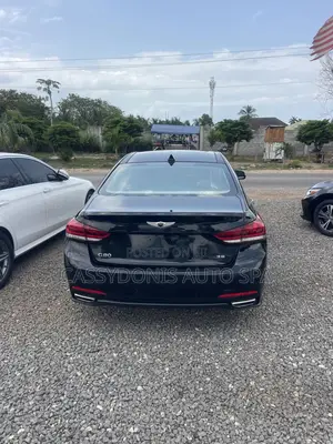 Hyundai Genesis 2016 Black