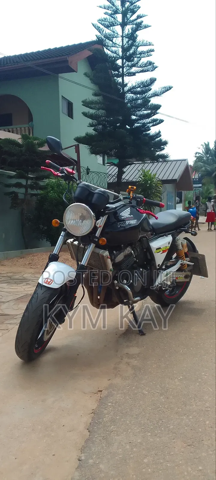 Honda CB 2012 Black