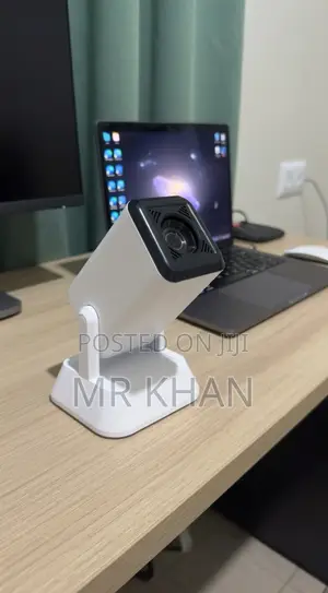Projector Inbuilt Battery