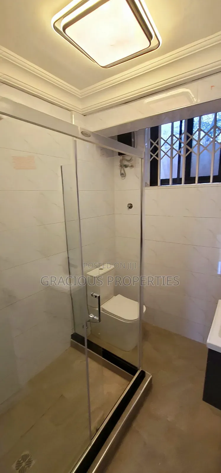 1bdrm Apartment in Gracious Properties, Sowutwuom for rent