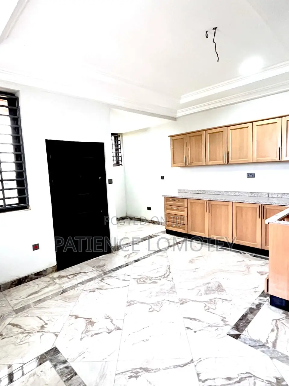 5bdrm House in Little Legon for rent