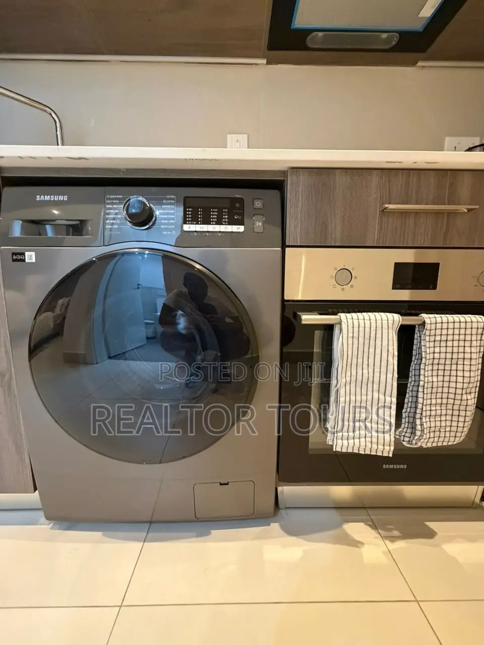 Furnished Studio Apartment in Airport Residential Area for rent