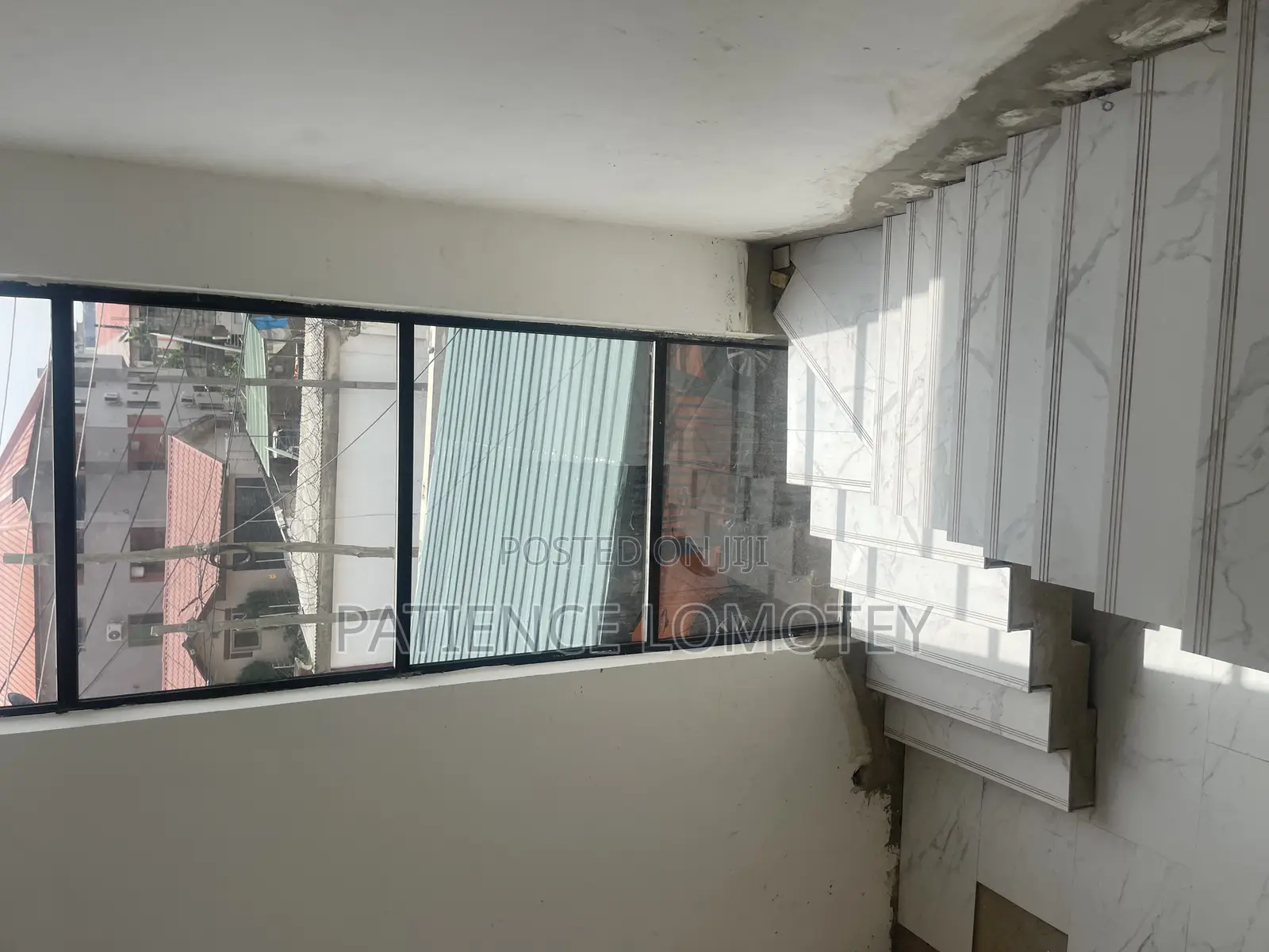 5bdrm House in Accra Metropolitan for sale