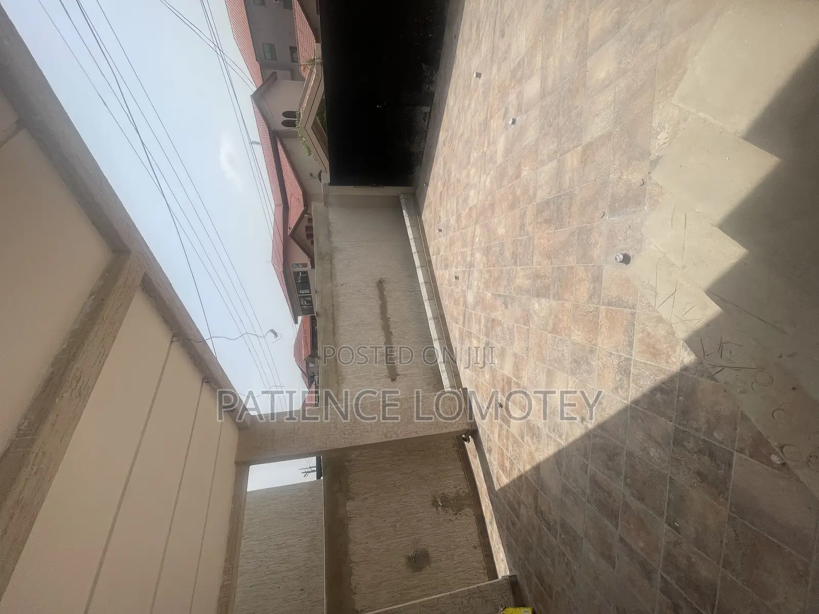 5bdrm House in Accra Metropolitan for sale