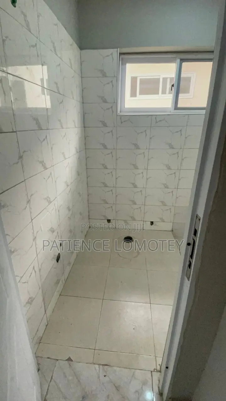 2bdrm Duplex in Accra Metropolitan for sale