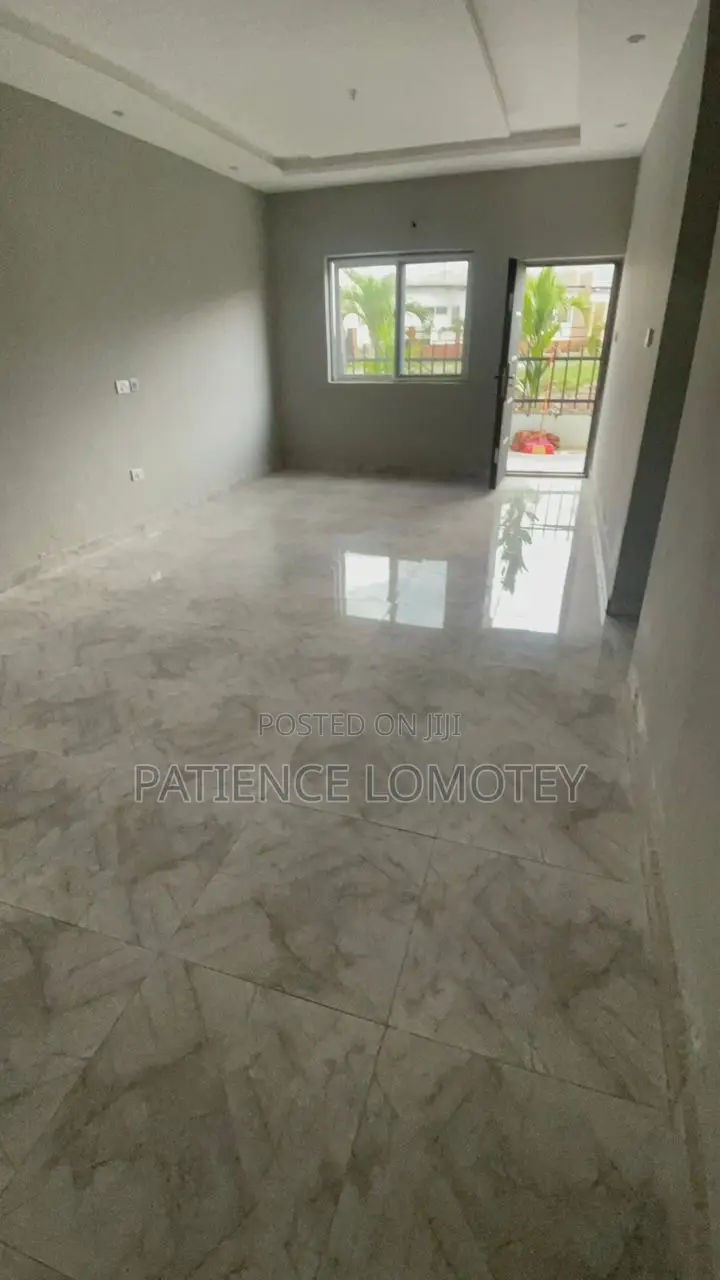 2bdrm Duplex in Accra Metropolitan for sale