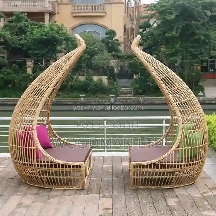 Outdoor Basket Chair With Foam and Pillows
