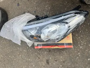 Kia Cerato Head Light