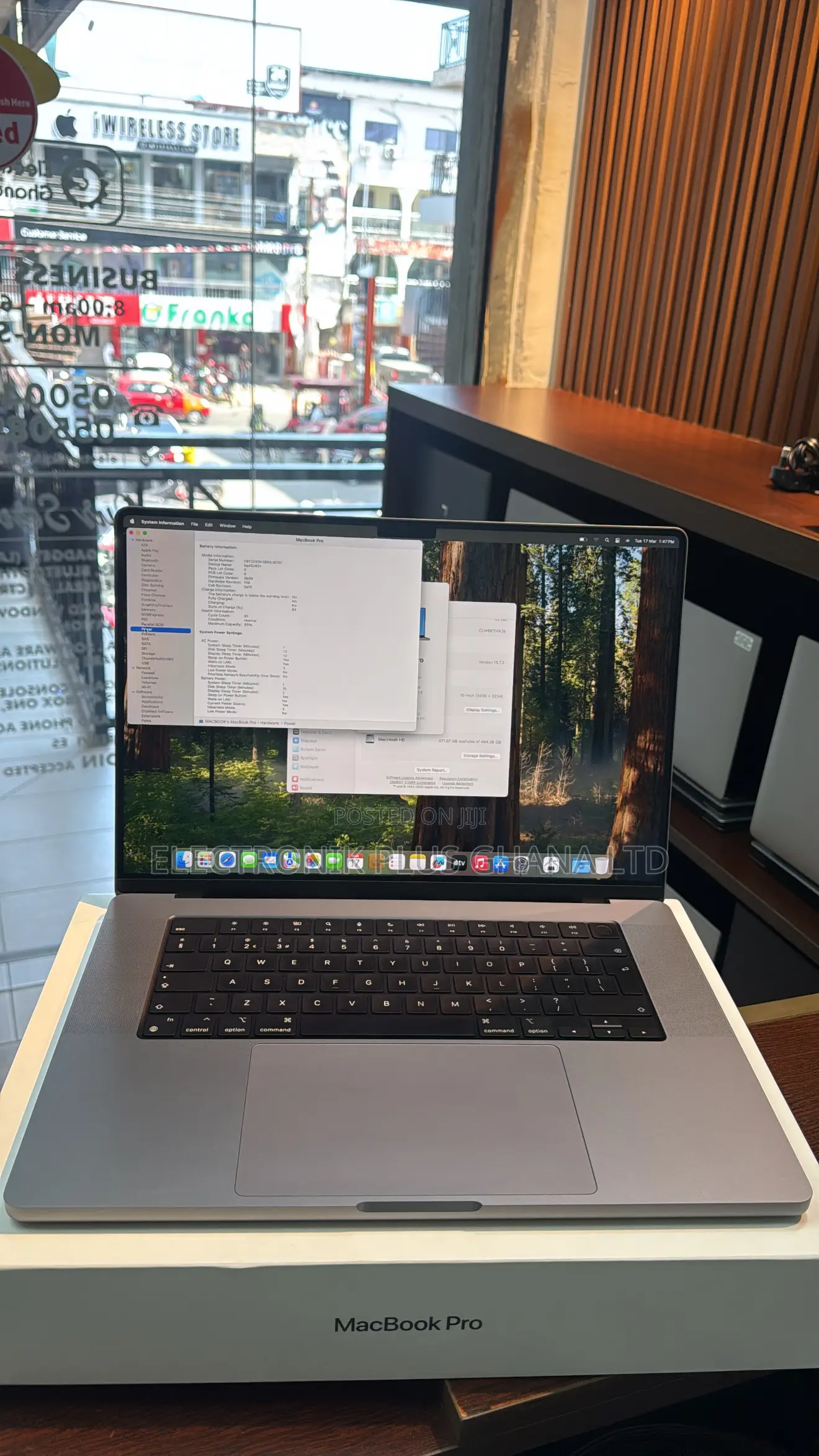 Laptop Apple MacBook Pro 2021 M1 32GB Apple M1 Pro SSD 512GB