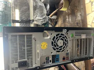 Desktop Computer HP Z420 12GB Intel Xeon HDD 500GB