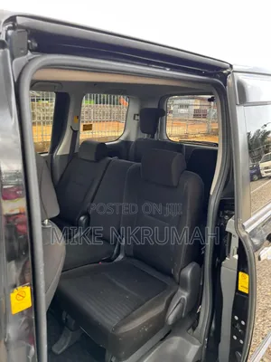 Toyota Voxy 2011 Black