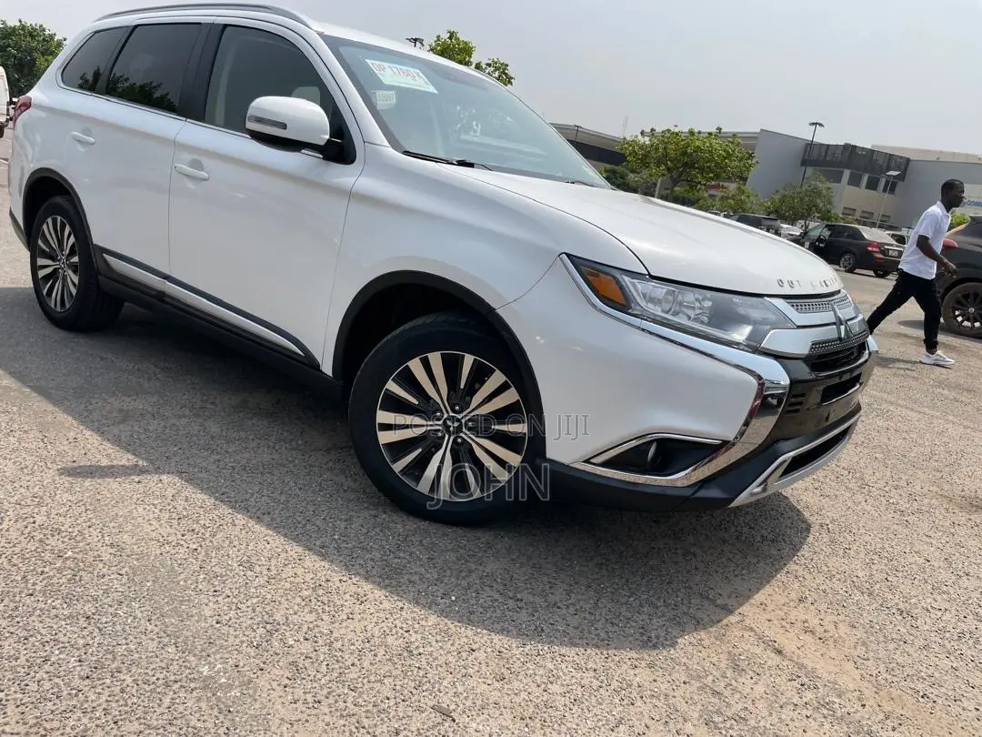 Mitsubishi Outlander SEL AWC 2019 White