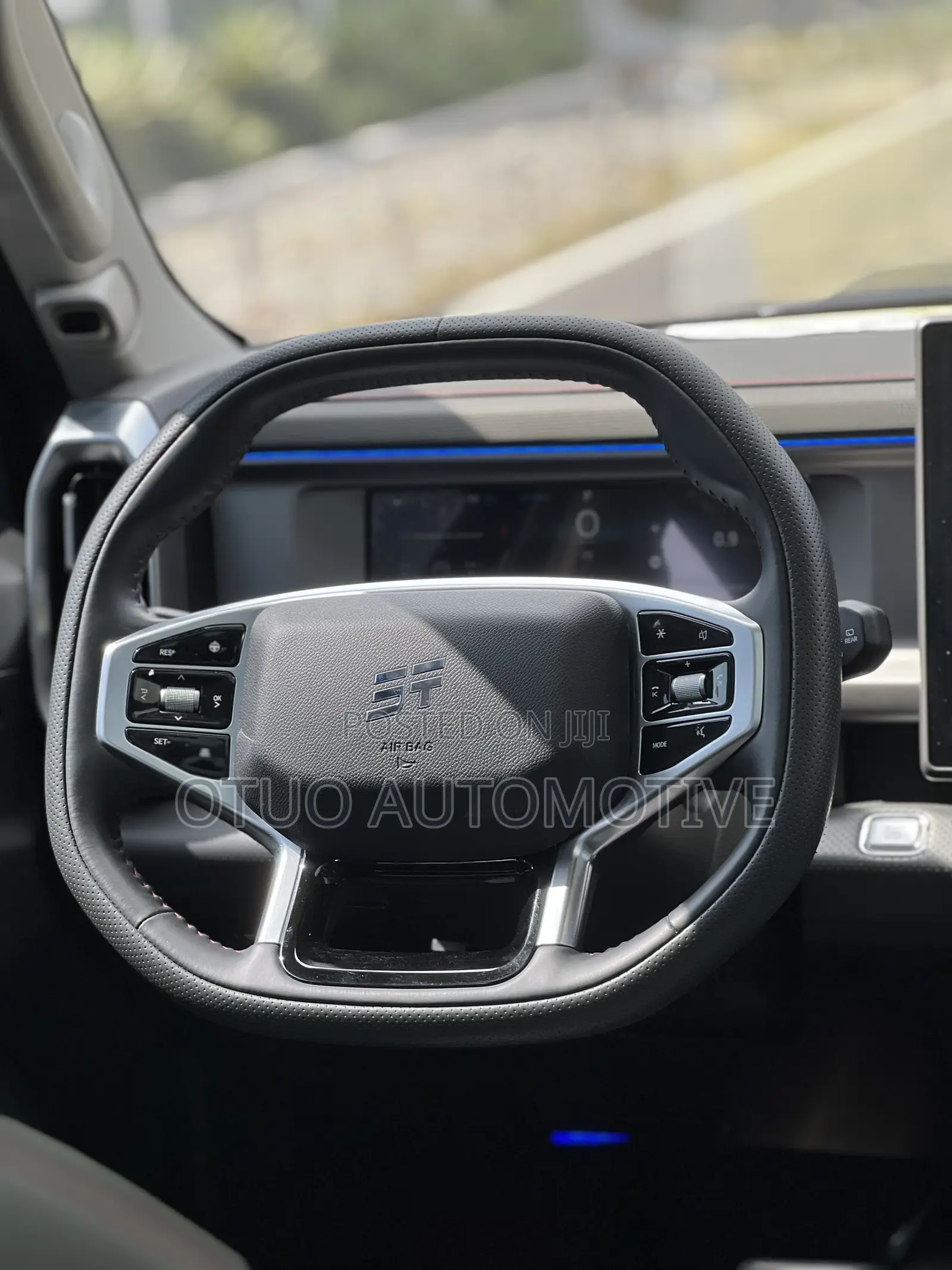 Jetour T2 2.0 Petrol AWD 2025 Black