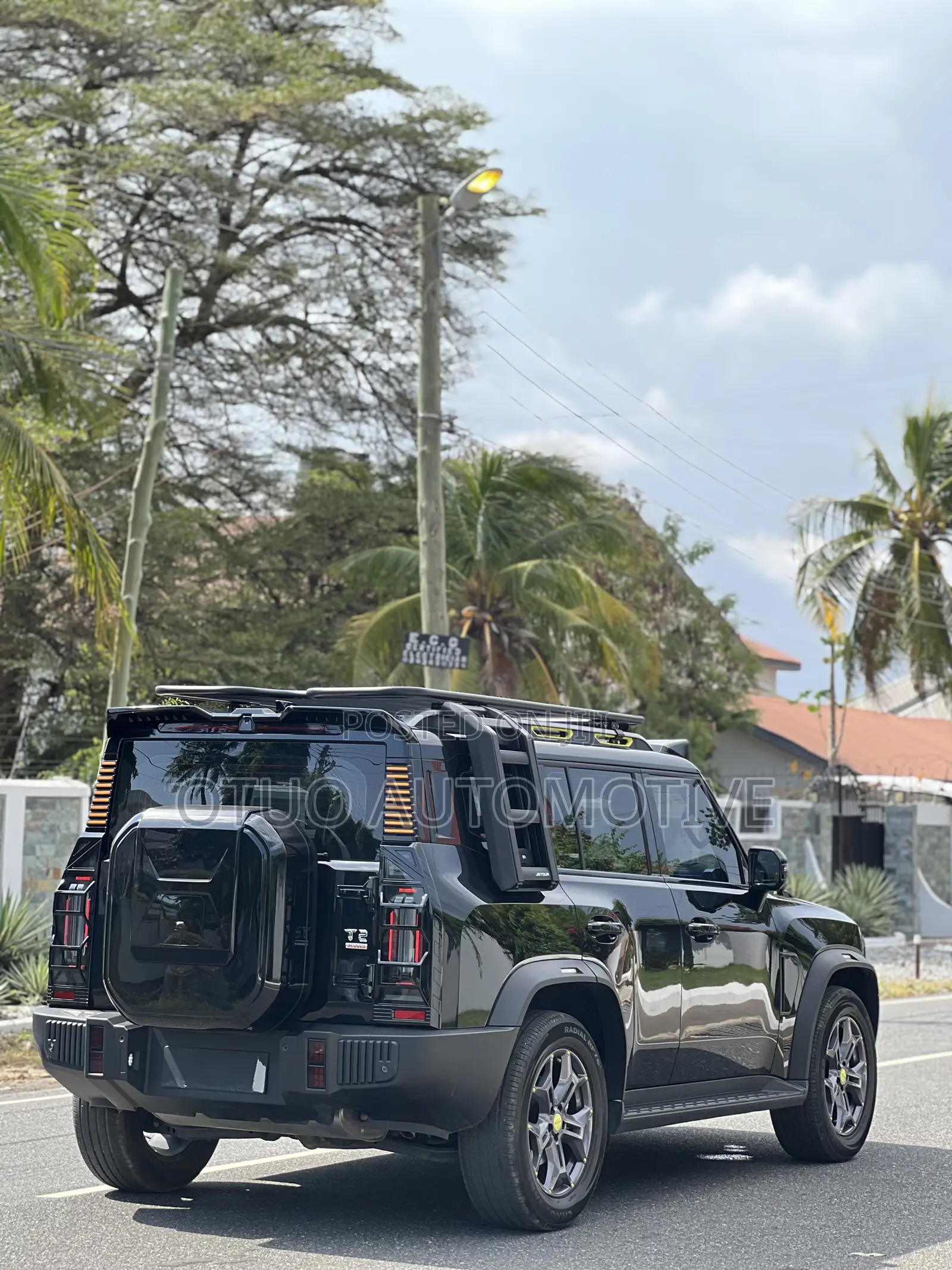 Jetour T2 2.0 Petrol AWD 2025 Black