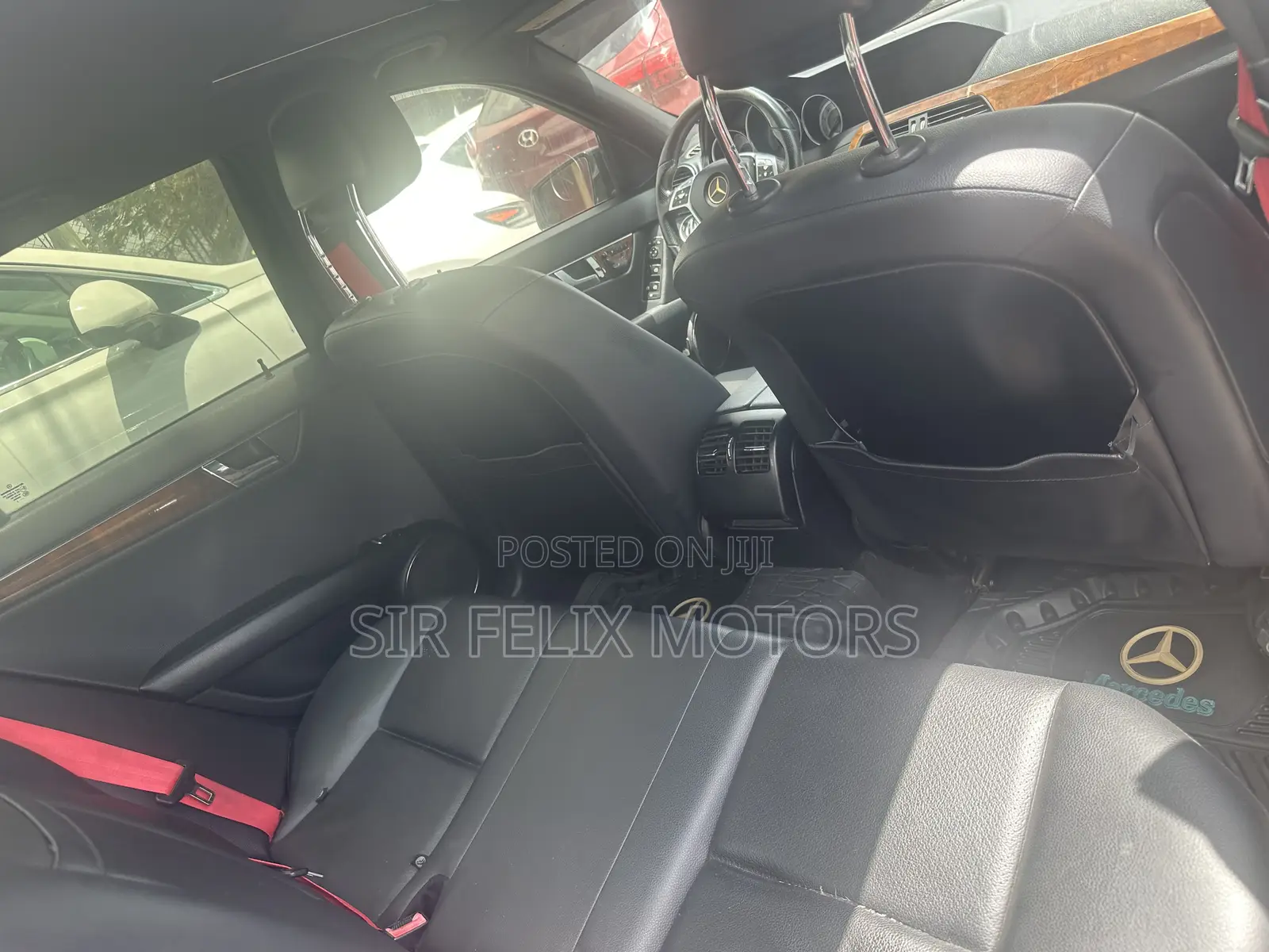 Mercedes-Benz C250 2014 Black