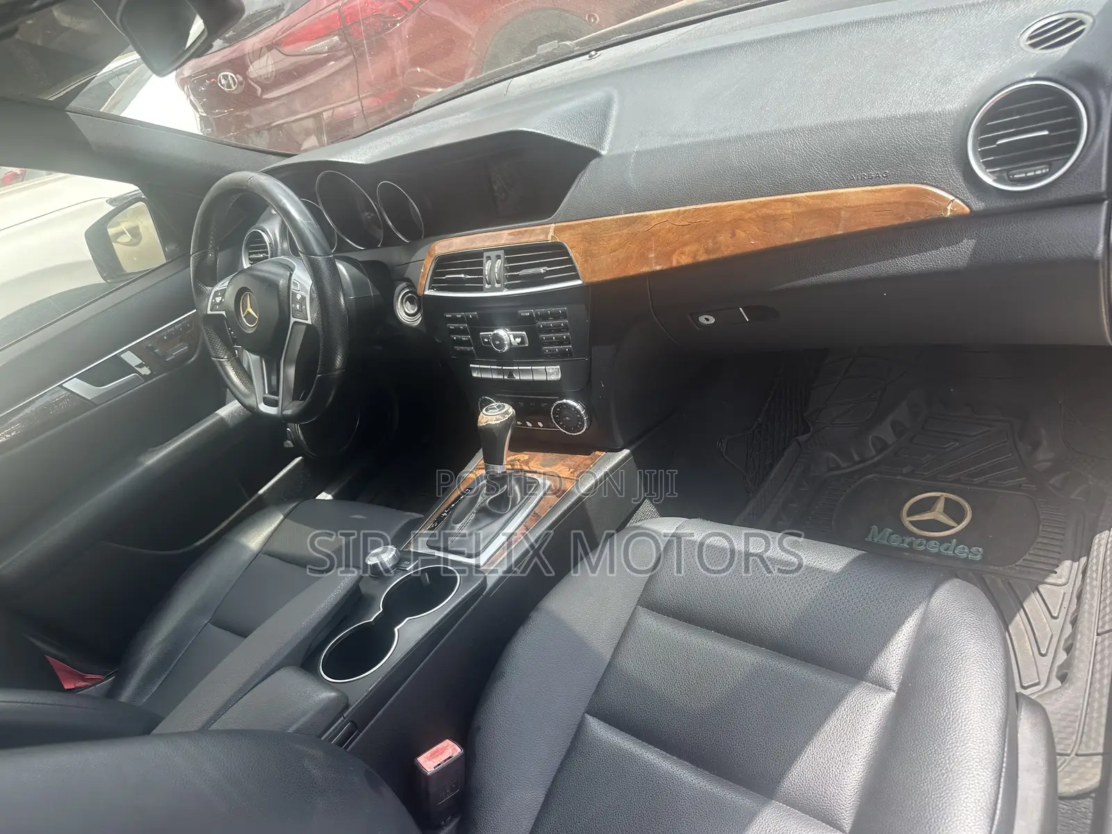 Mercedes-Benz C250 2014 Black