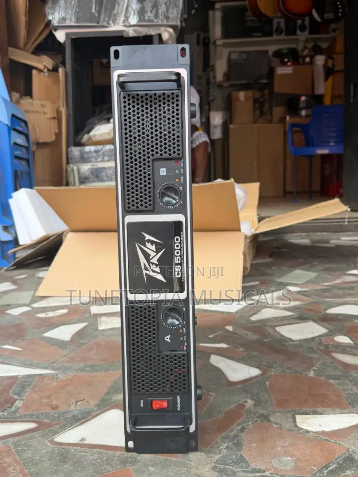 Peavey Cs 5000 Professional Power Amplifier